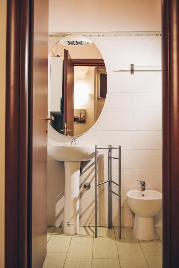 Domus Vatican Walls Apartment Rome Bagian luar foto